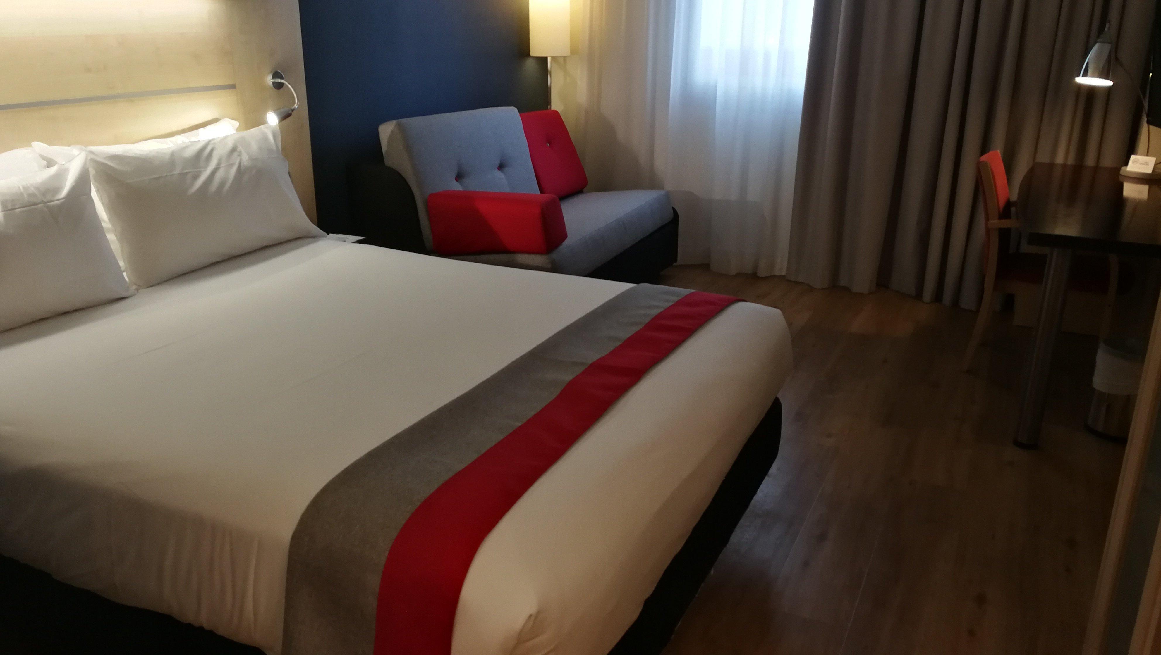 Holiday Inn Express Málaga Airport, an IHG Hotel Esterno foto